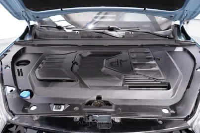 Car image 35