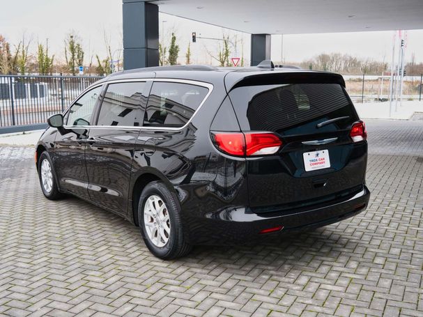 Chrysler Pacifica 214 kW image number 3