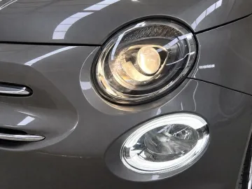 Car image 24