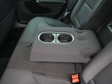 Car image 39