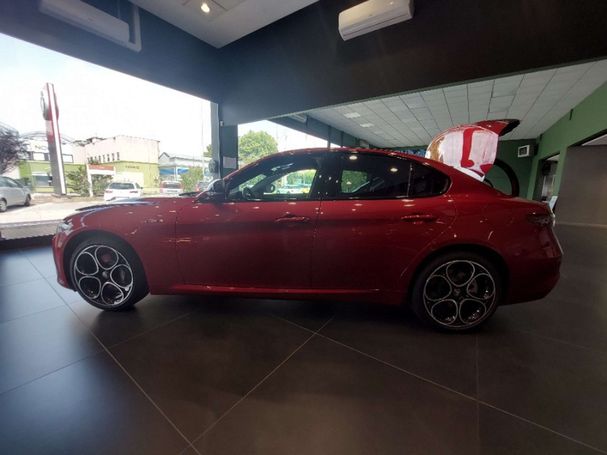 Alfa Romeo Giulia 2.2 Veloce 154 kW image number 9