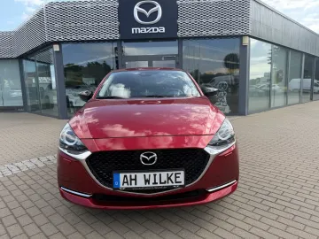 Car image 3
