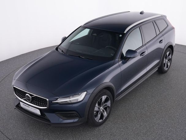 Volvo V60 Cross Country AWD B4 145 kW image number 22