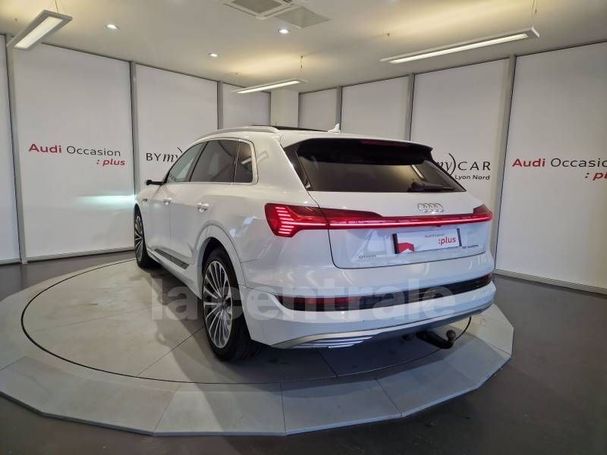 Audi e-tron 55 quattro 300 kW image number 4