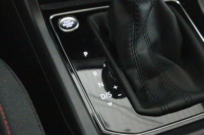 Car image 36