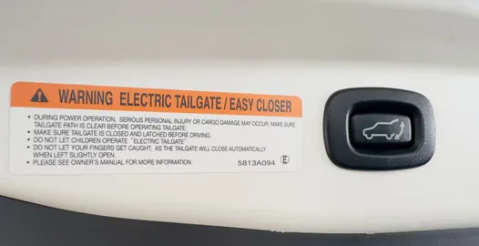 Car image 28