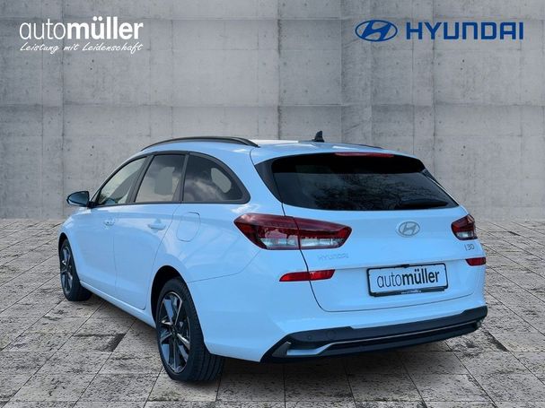 Hyundai i30 Advantage 74 kW image number 3