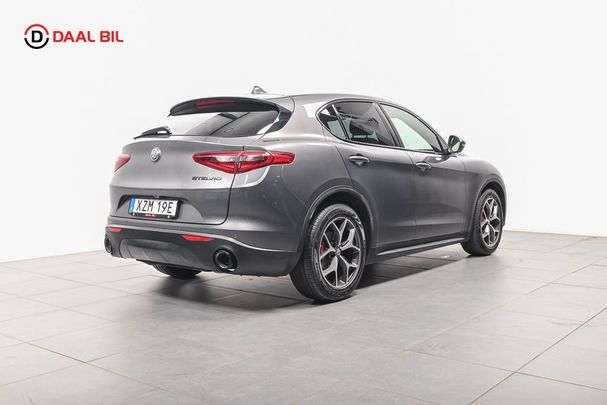 Alfa Romeo Stelvio 2.2 16V 140 kW image number 3