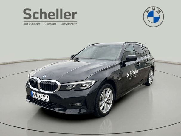 BMW 330e Touring xDrive Sport Line 185 kW image number 1