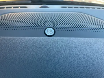 Car image 29