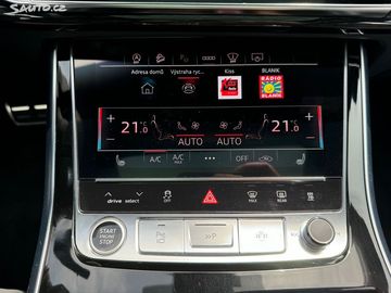 Car image 36