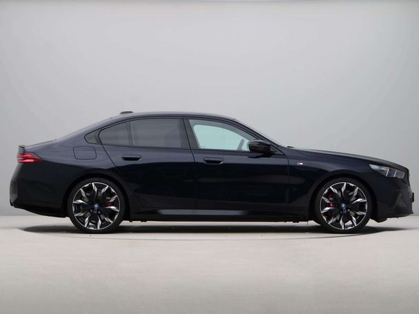 BMW i5 M60 xDrive 442 kW image number 5