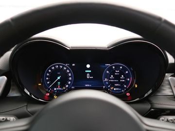 Car image 26