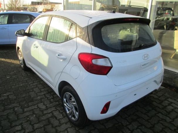 Hyundai i10 1.0 Select 46 kW image number 3