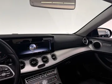 Car image 45