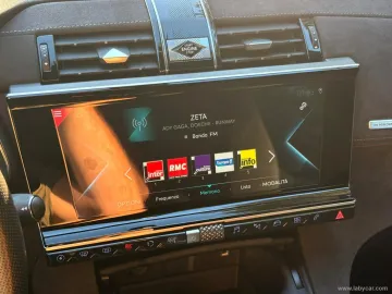 Car image 24