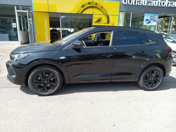 Opel Grandland X 1.2 96 kW image number 2