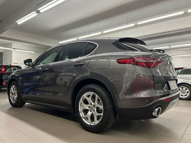 Alfa Romeo Stelvio 2.2 Diesel AT8 118 kW image number 6