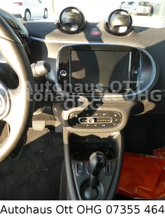 Smart ForTwo coupe EQ 60 kW image number 16