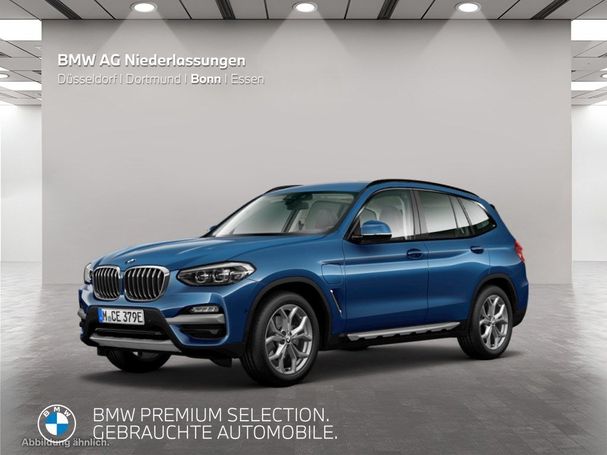 BMW X3 xDrive30e 215 kW image number 1