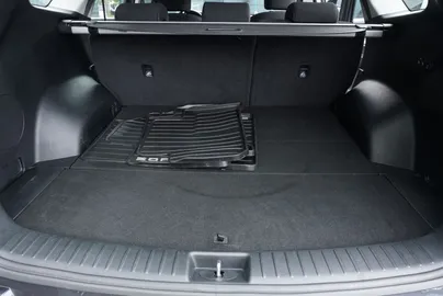 Car image 35