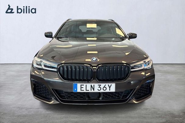 BMW 530 Touring xDrive 218 kW image number 6