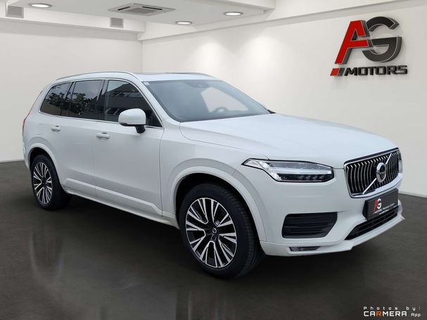 Volvo XC90 Momentum Pro B5 173 kW image number 2