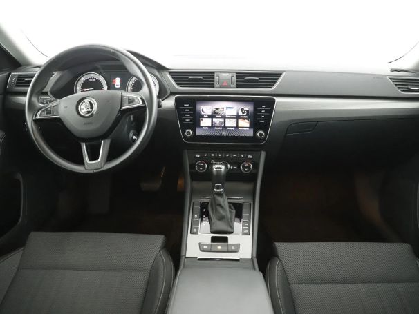 Skoda Superb 140 kW image number 11