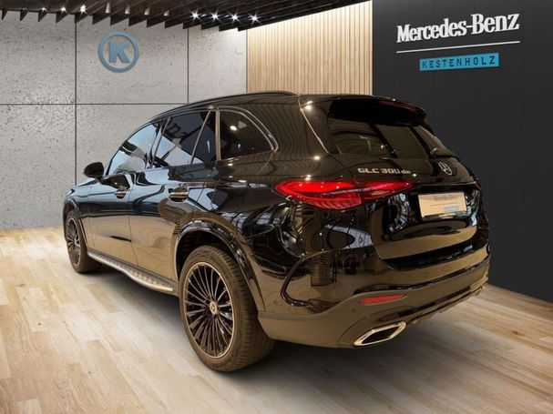 Mercedes-Benz GLC 300 de AMG 4Matic 245 kW image number 4