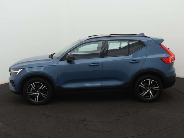 Volvo XC40 B3 Plus Dark 120 kW image number 3