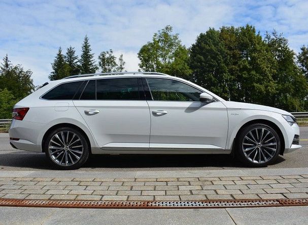 Skoda Superb Combi 2.0 TSI 4x4 206 kW image number 11