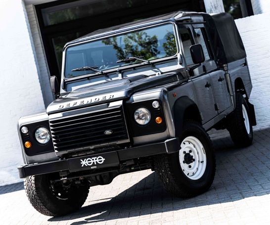 Land Rover Defender TD 90 kW image number 4