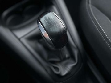 Car image 37