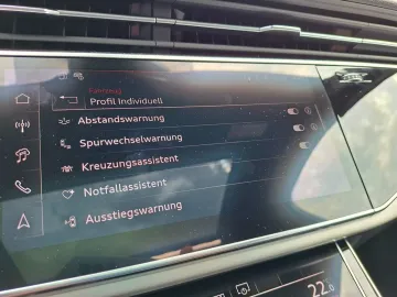 Car image 37