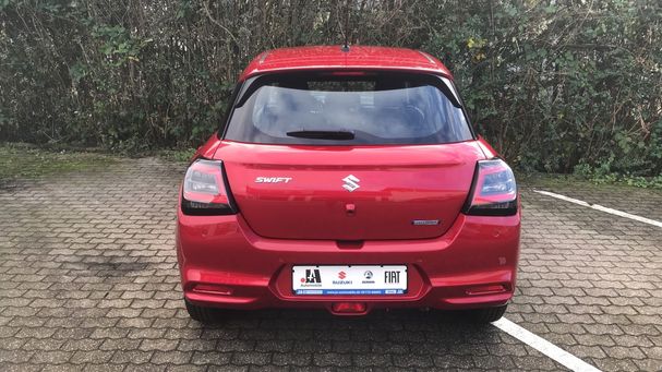 Suzuki Swift 1.2 Dualjet Hybrid Club 61 kW image number 3