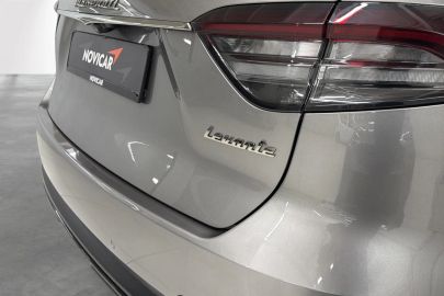 Car image 35