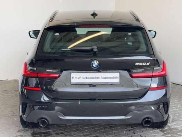 BMW 330d Touring M Sport 210 kW image number 4