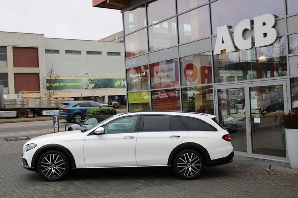 Mercedes-Benz E 220 d T All-Terrain 143 kW image number 5