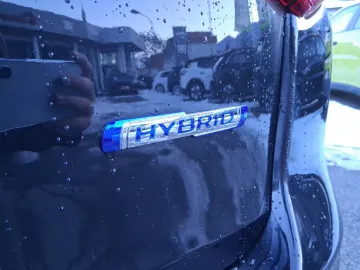 Car image 31