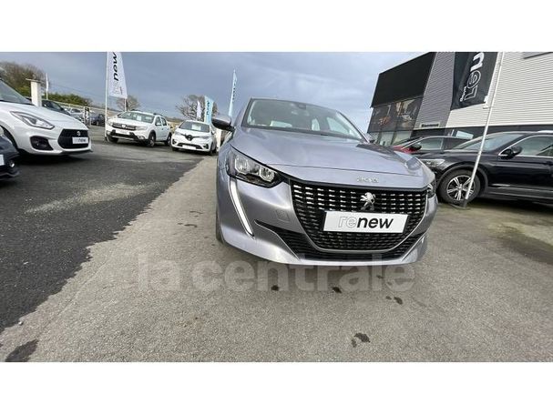 Peugeot 208 PureTech 100 Allure 74 kW image number 2