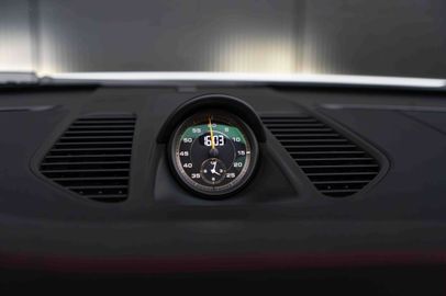 Car image 38