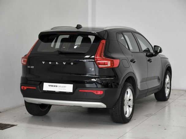 Volvo XC40 T2 Geartronic Momentum 95 kW image number 4