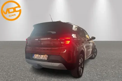 Car image 3