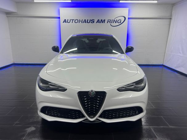 Alfa Romeo Giulia Q4 206 kW image number 3