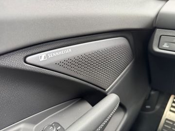 Car image 35