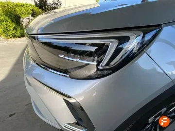 Car image 36