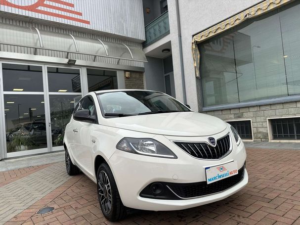 Lancia Ypsilon 51 kW image number 3