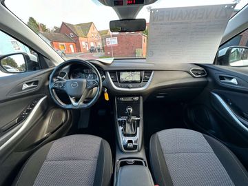 Car image 22