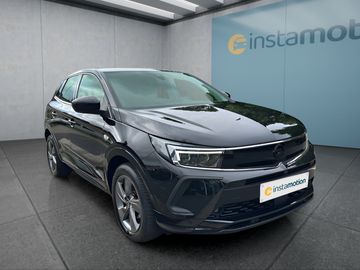 Car image 17