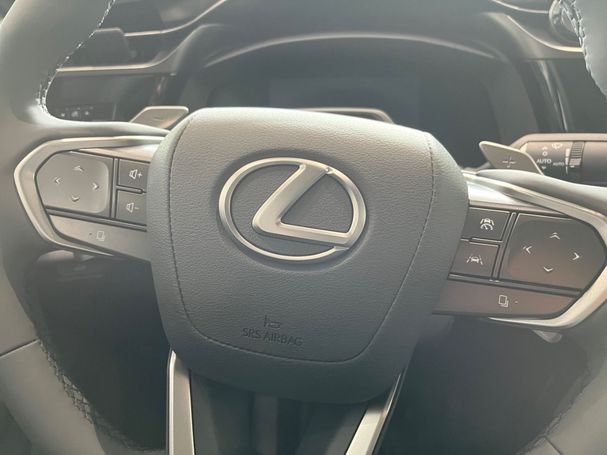 Lexus RZ 450e 230 kW image number 14